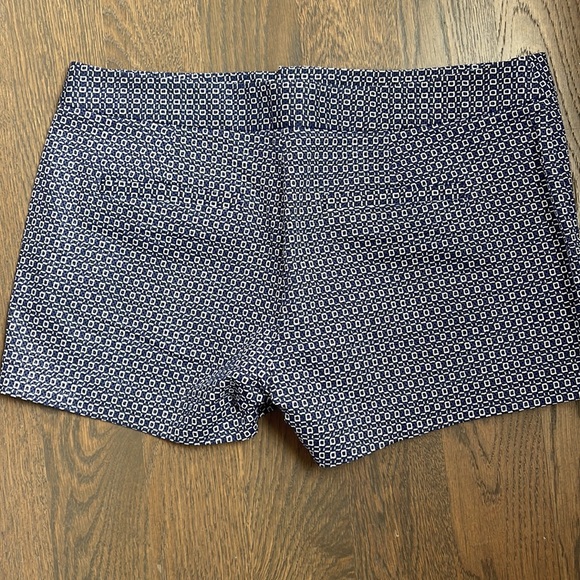 JOIE shorts - perfect for summer! - Picture 3 of 4